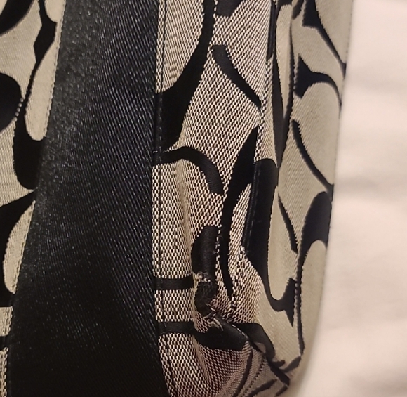 Coach Signature Black and Tan/Gray Tote - Picture 7 of 8